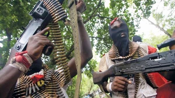 Four Britons kidnapped by gunmen in Nigeria Four Britons kidnapped by gunmen in Nigeria